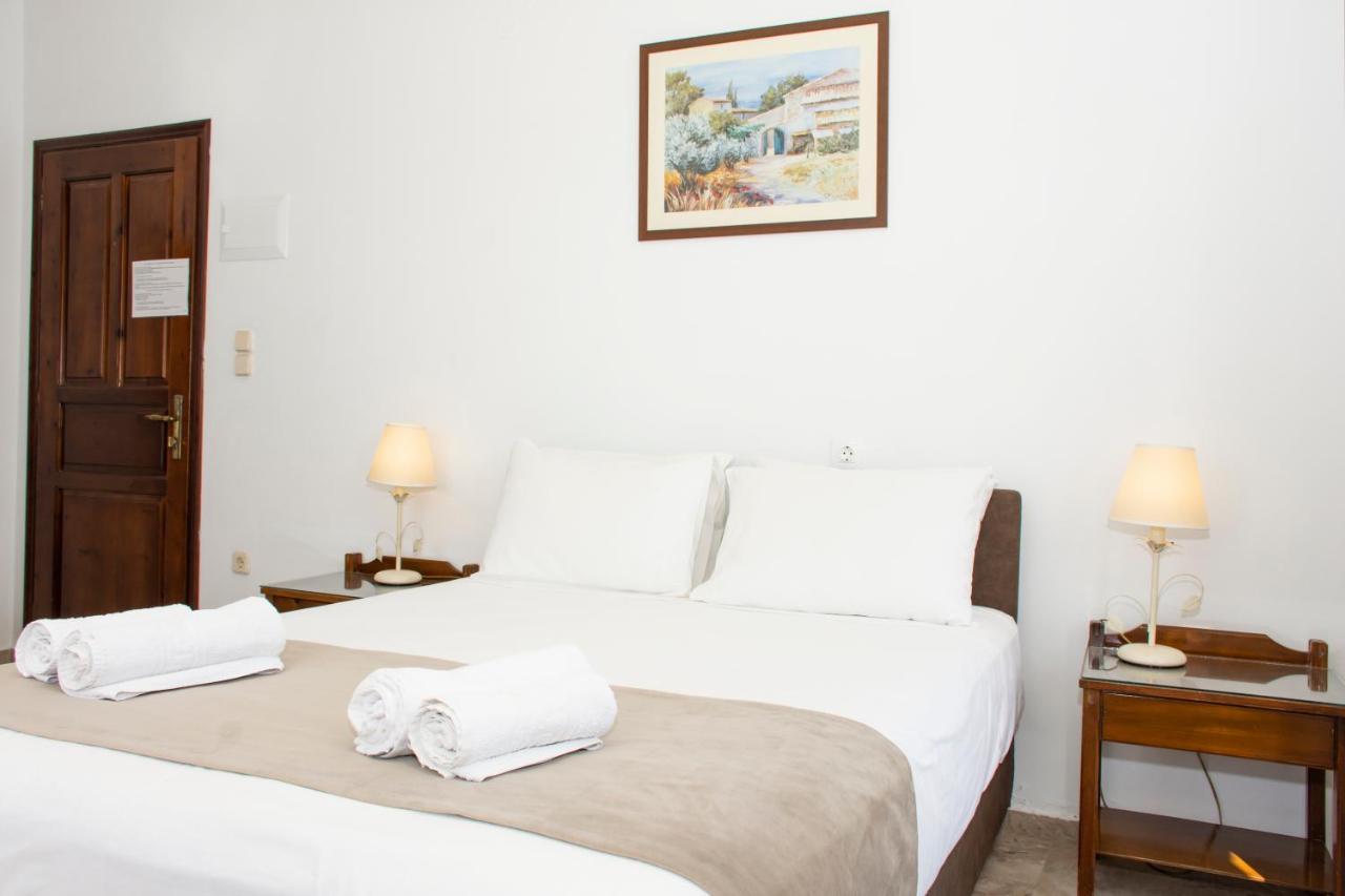 Argo Rooms-Papadakis Kissamos Exterior photo