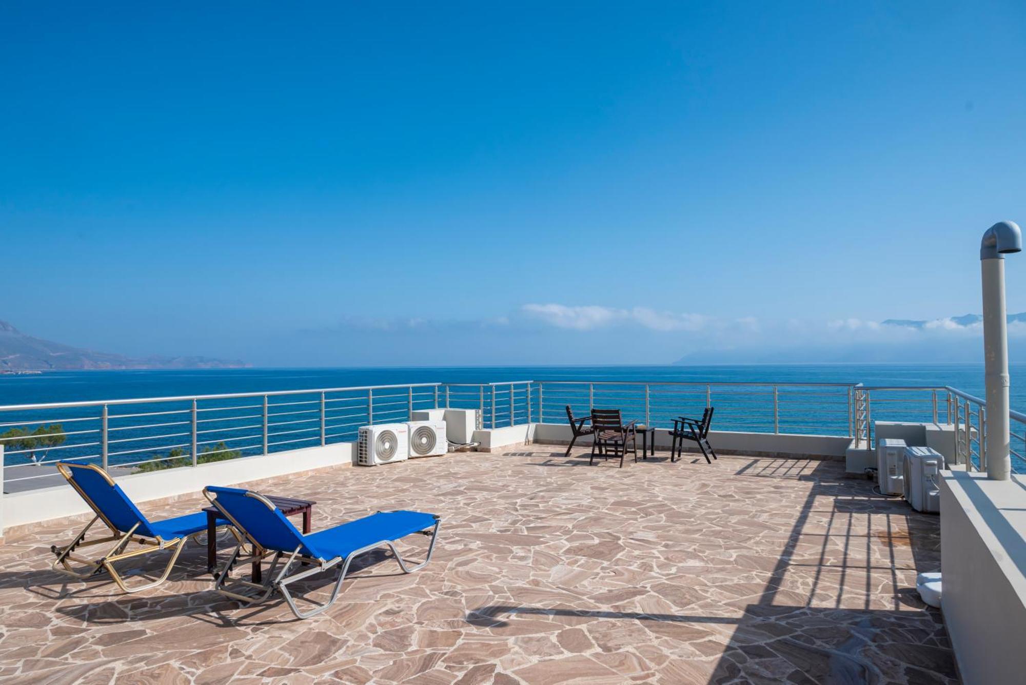 Argo Rooms-Papadakis Kissamos Exterior photo