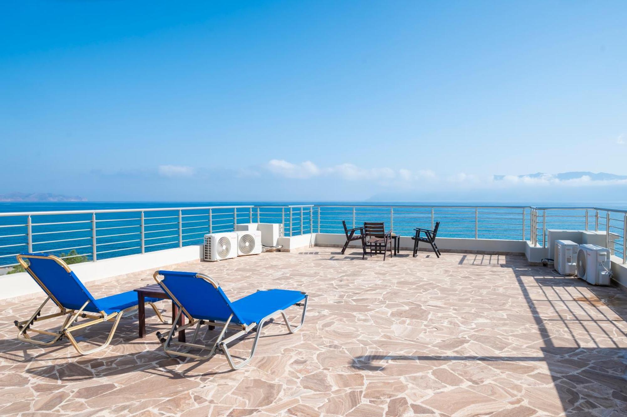Argo Rooms-Papadakis Kissamos Exterior photo