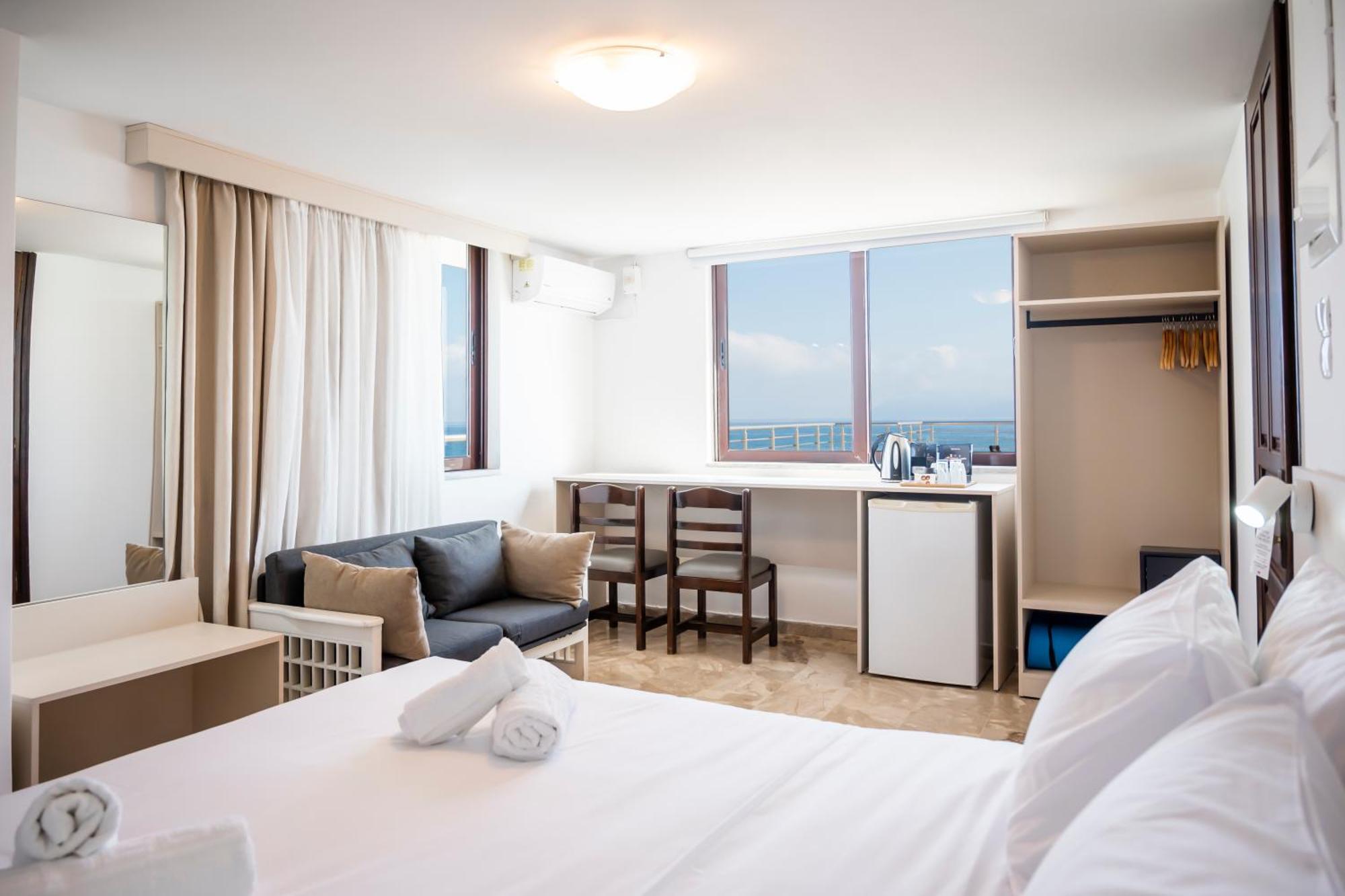 Argo Rooms-Papadakis Kissamos Exterior photo