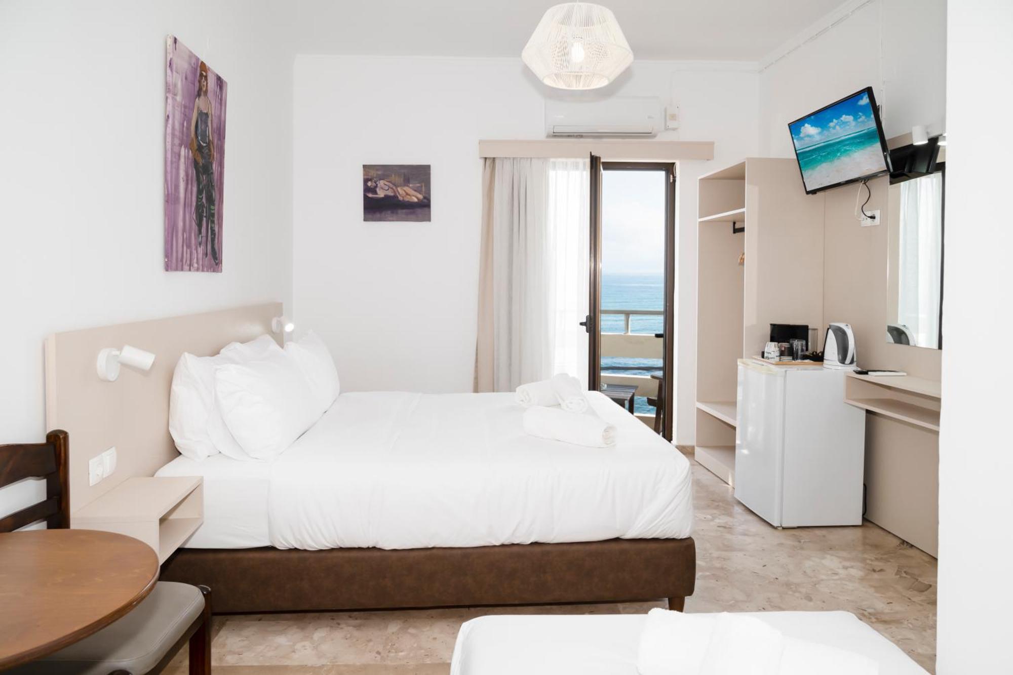 Argo Rooms-Papadakis Kissamos Exterior photo
