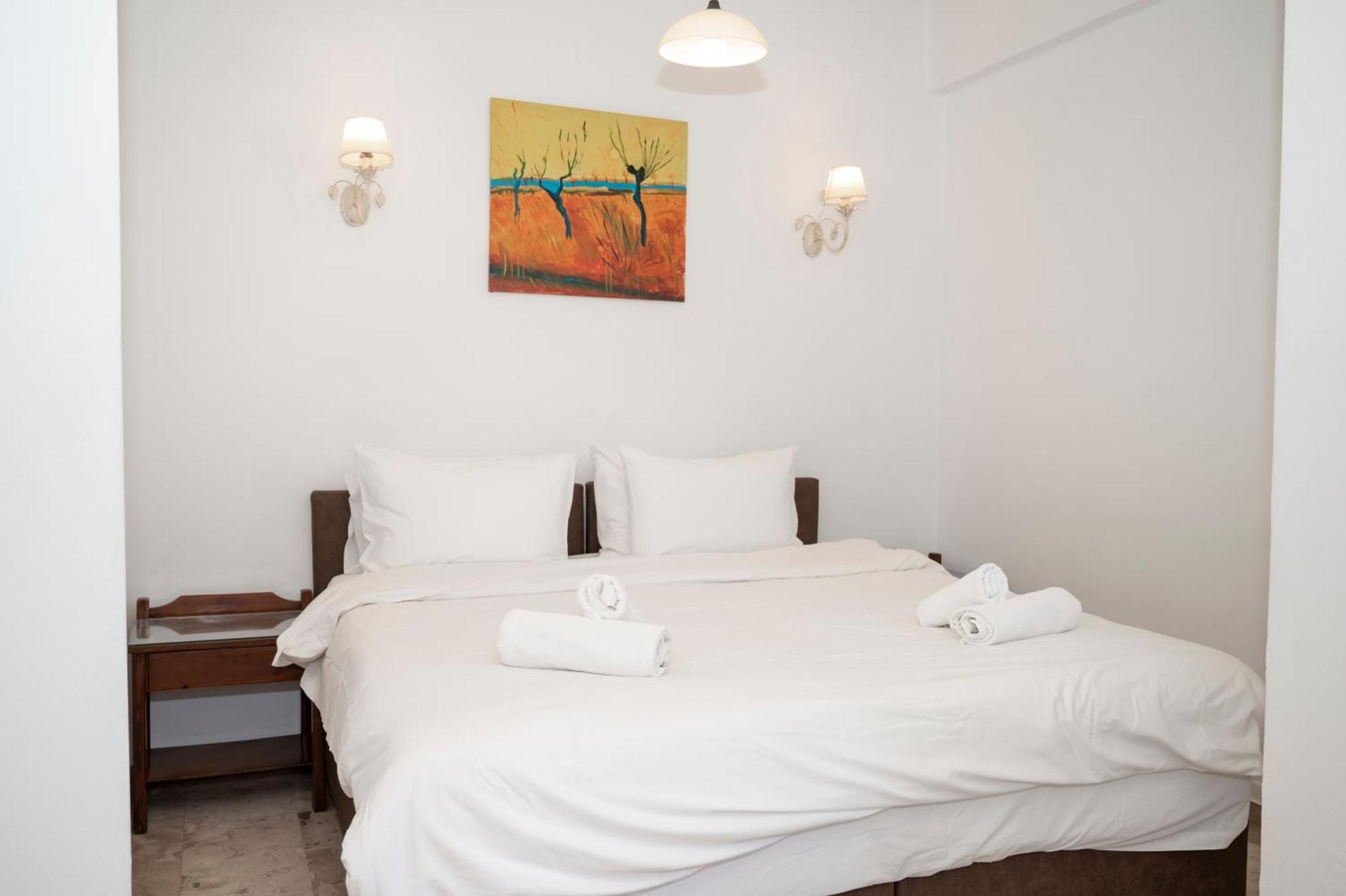 Argo Rooms-Papadakis Kissamos Exterior photo